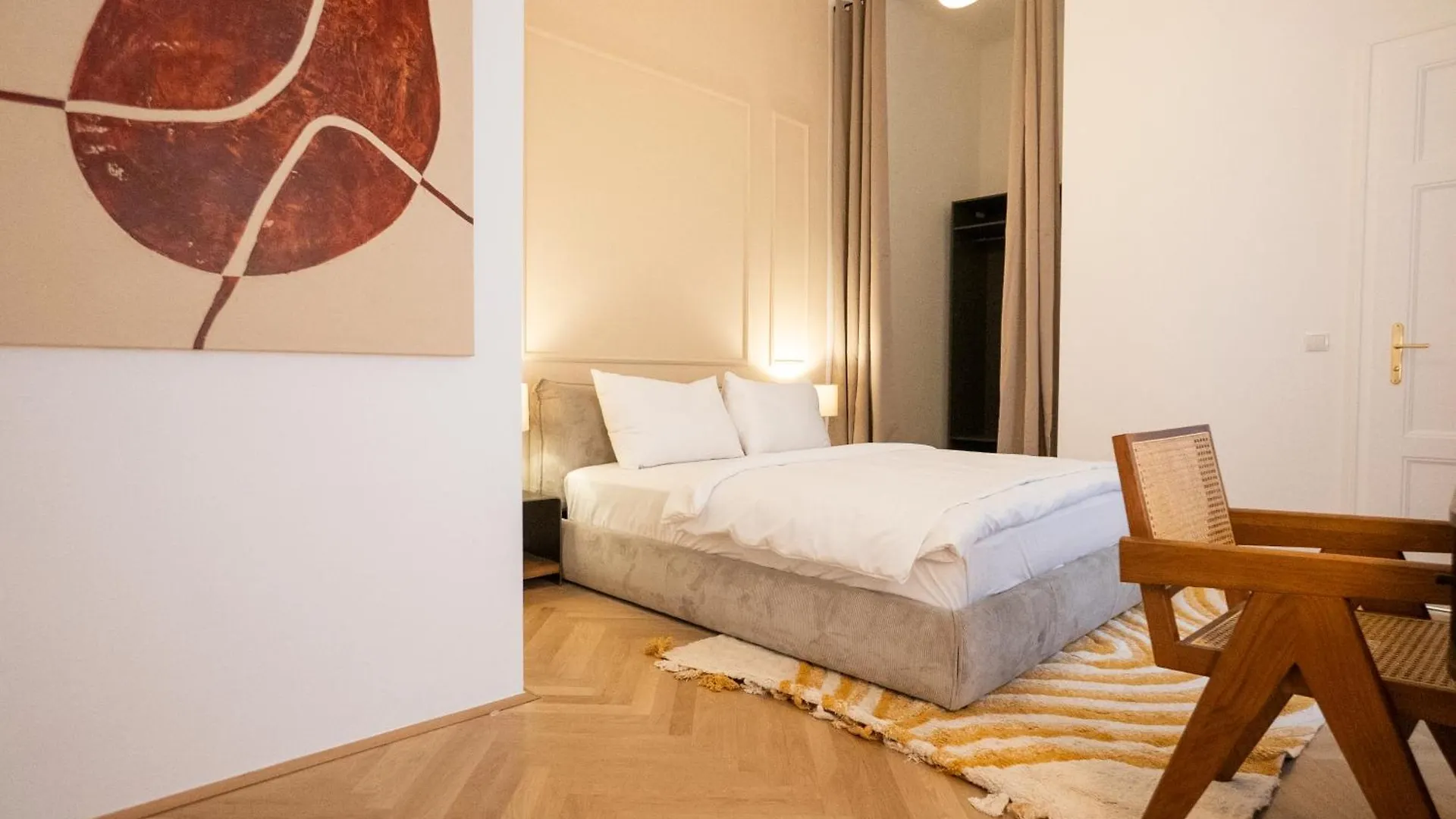 Chic 180M 3Br Apt Near Parliament, Self Check-In Wiedeń